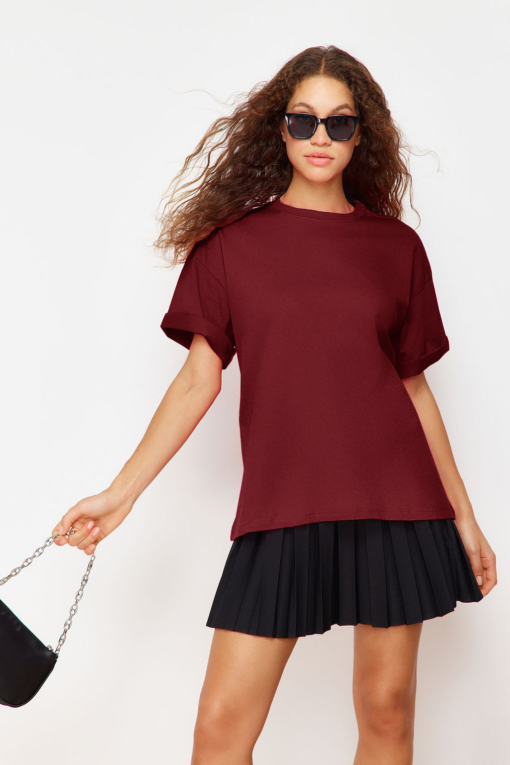 Bordo %100 Kal?n Pamuklu Premium Oversize/Genis Kal?p Bisiklet Yaka Orme T-Shirt TWOSS23TS00040