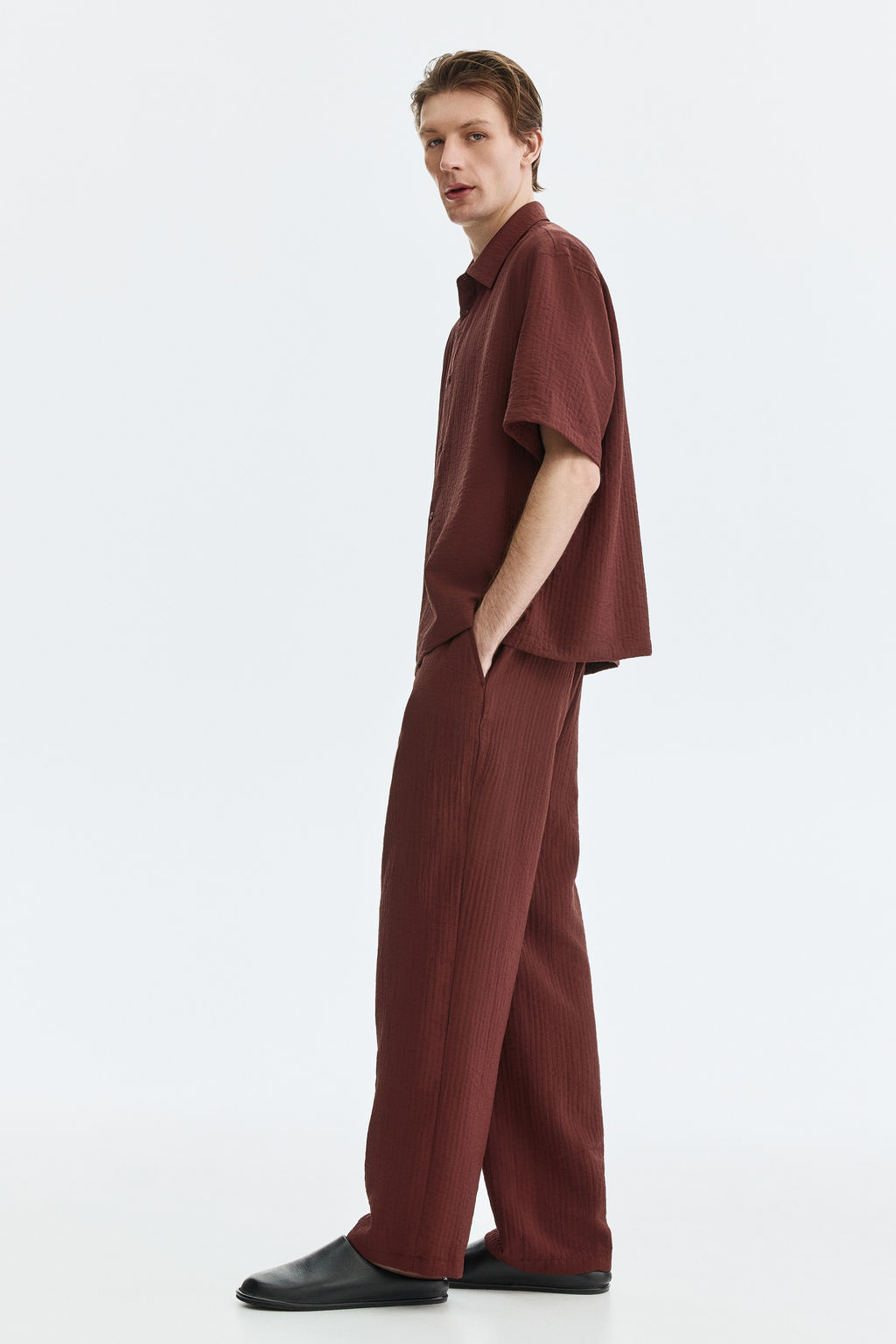 Pantal?n texturizado Relaxed Fit - H&m фото 6