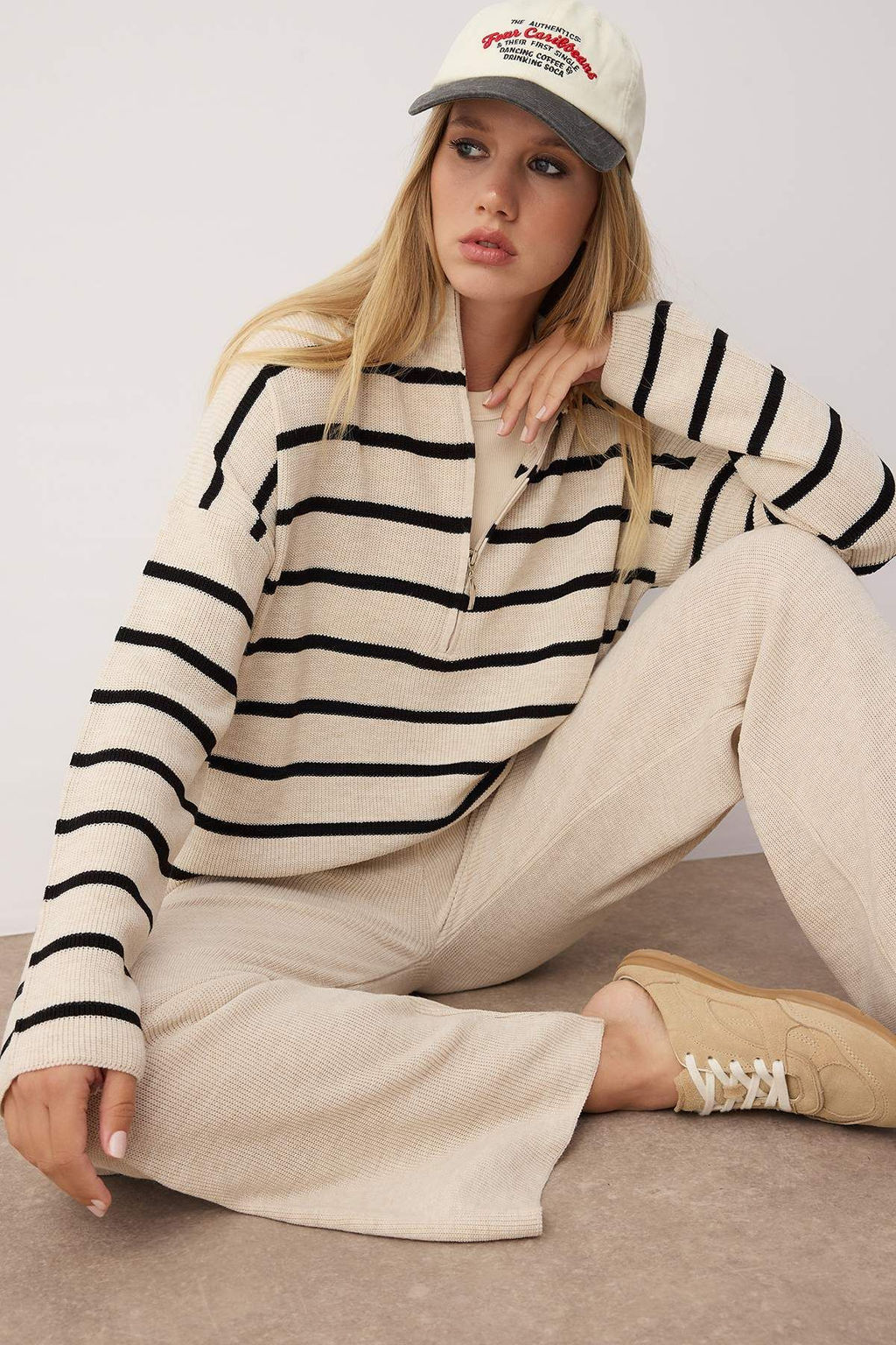 Ekru*001 Genis Kal?p Fermuarl? Cizgili Basic Triko Alt-Ust Tak?m TWOSS24AU00078 - Trendyolmilla фото 2