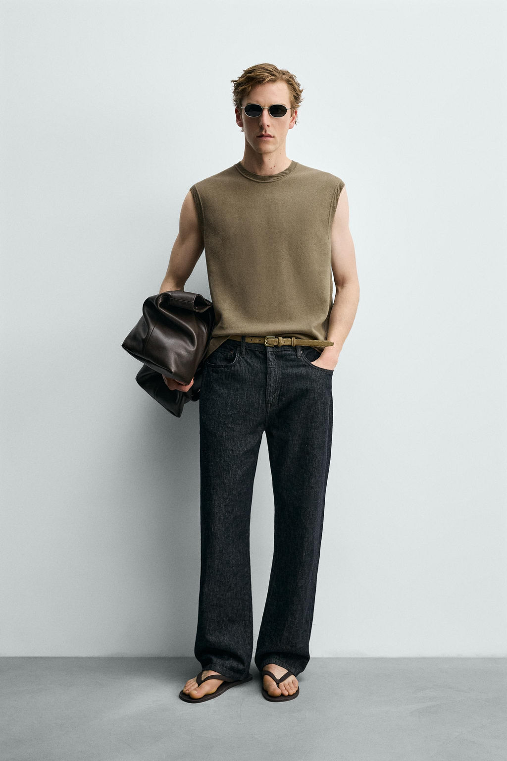 CHALECO PUNTO ESTRUCTURA / Oliva