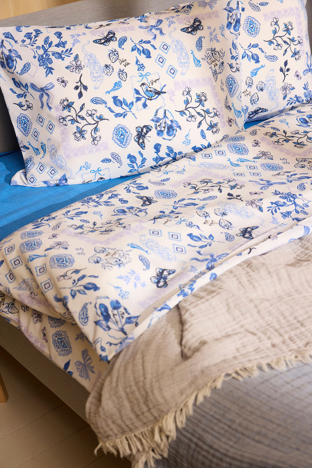 Trendyolmilla Home Cift Kisilik Kolay Utulenebilir Lastiksiz Carsafl? Nevresim Tak?m? 200x220cm TPHSS25CKN00006  фото 3