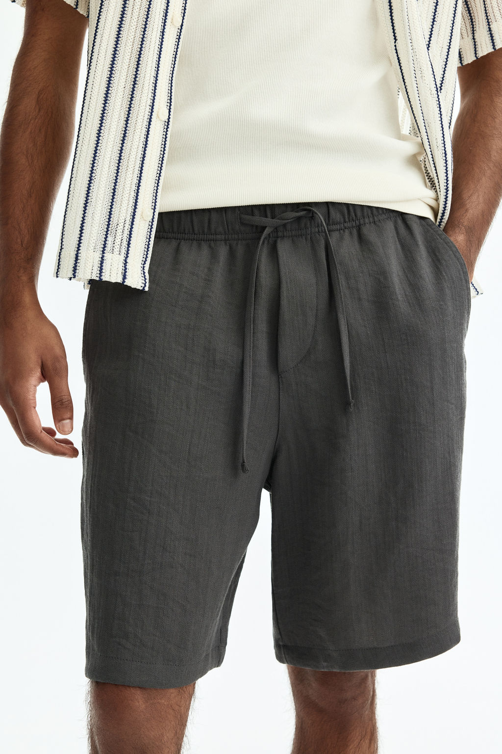 Pantal?n corto Loose Fit - H&m фото 9