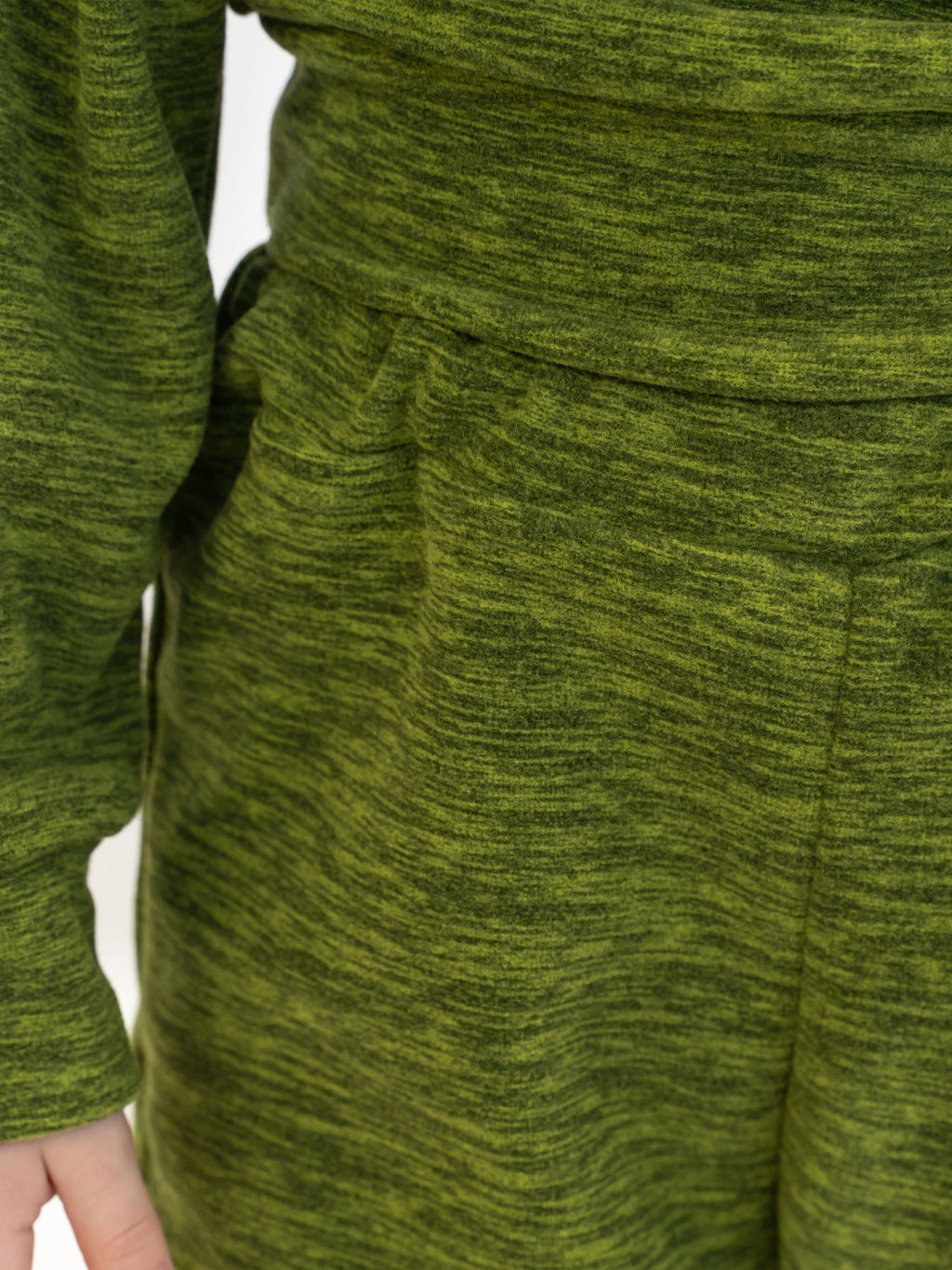 Костюм детский салатовый 7043Дкт (86)