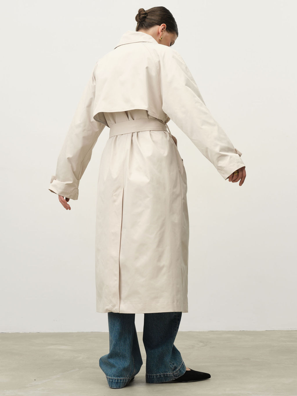 Плащ женский 1-51010-9711 молочный
