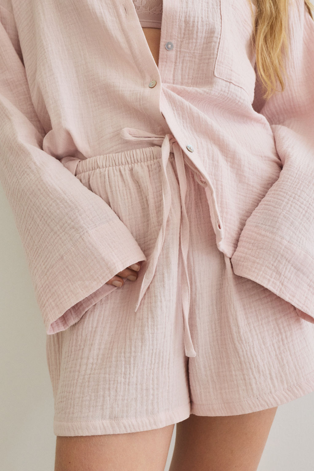 Camisa y pantal?n corto de pijama - H&m фото 16