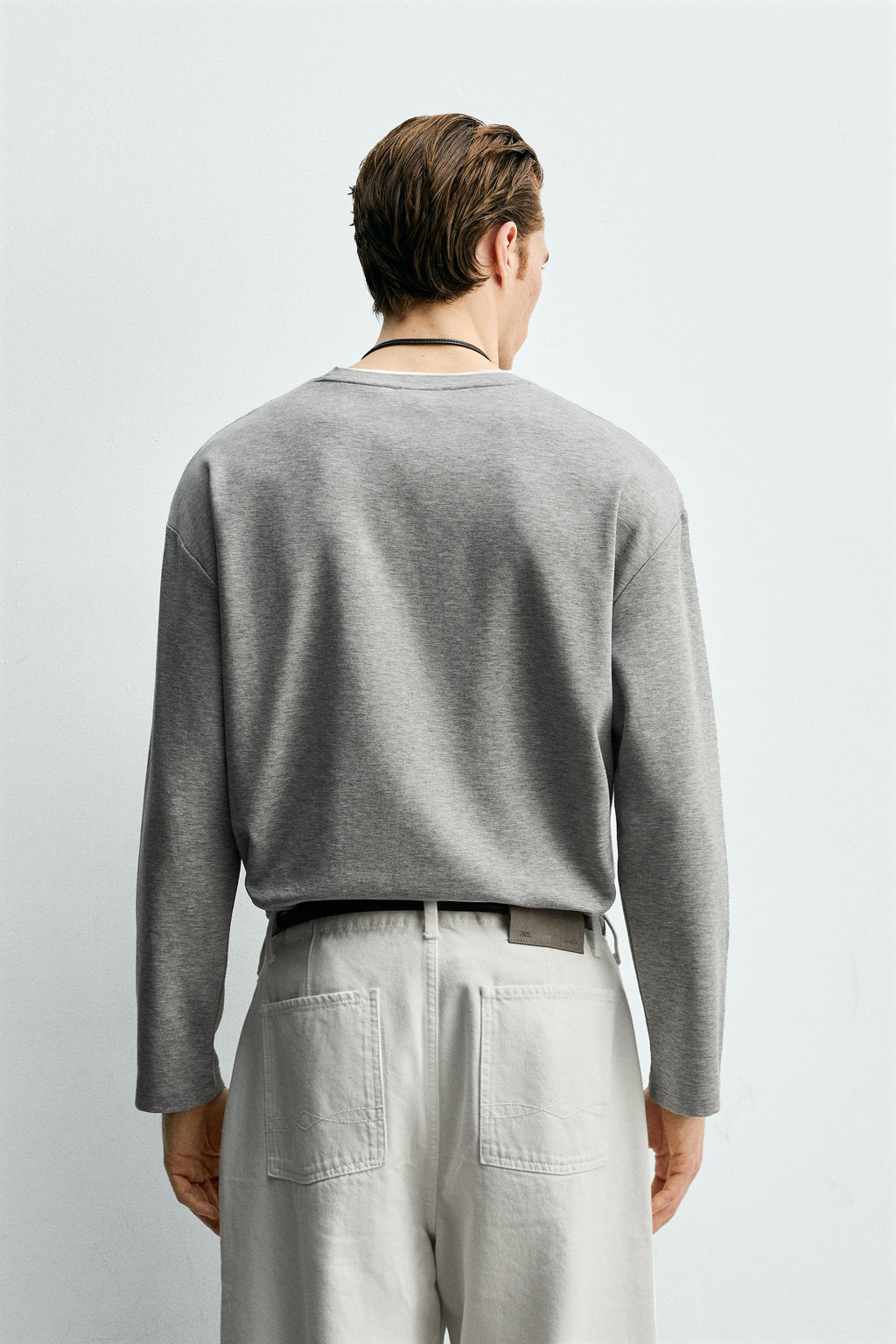CAMISETA ACABADOS DOBLES CONTRASTE / Gris vigor? - Zara фото 3