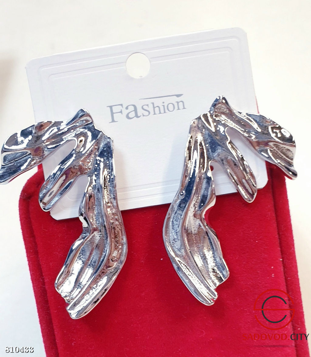 Женские серьги для праздника и повседневные
