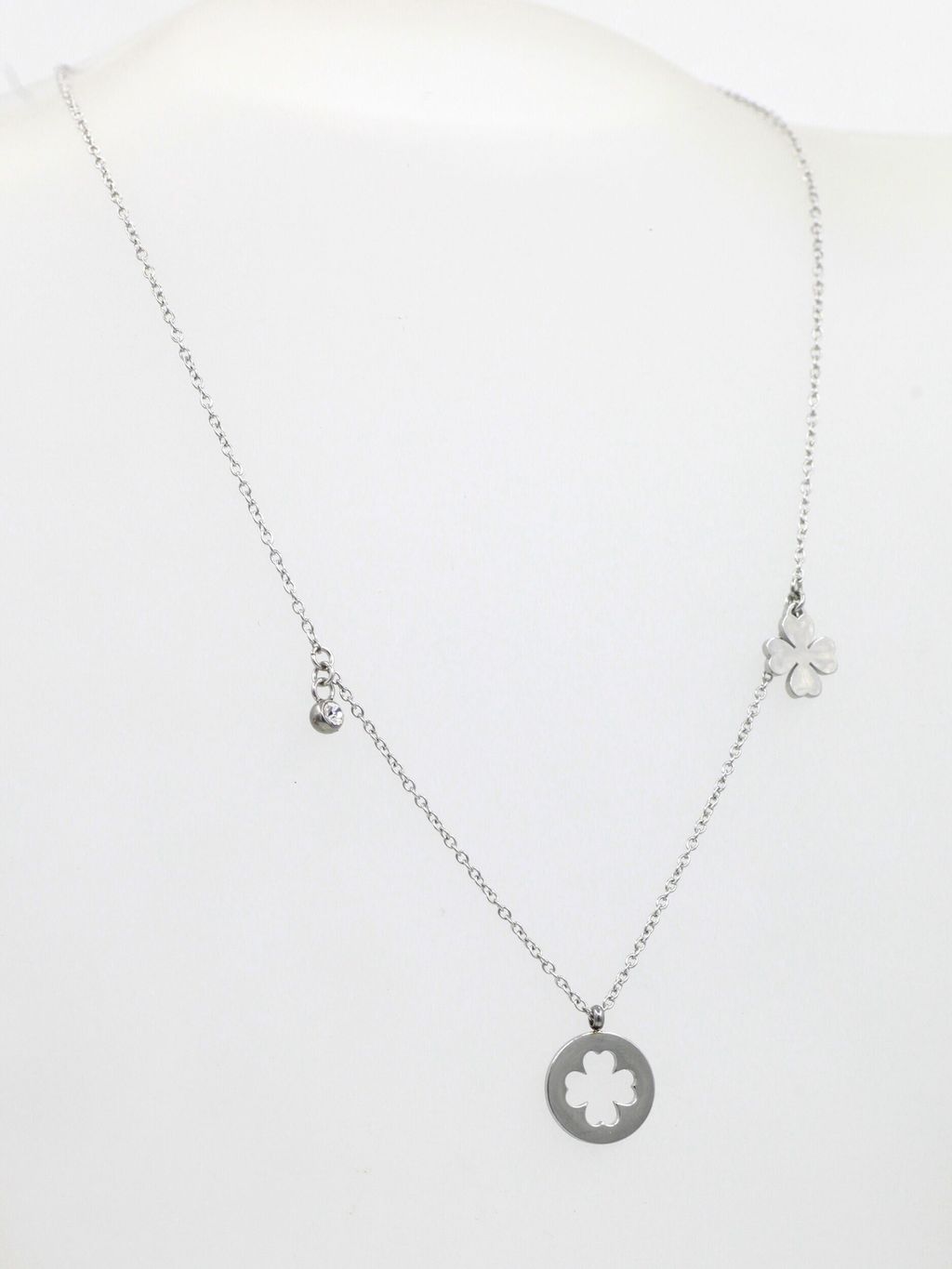 Колье из стали