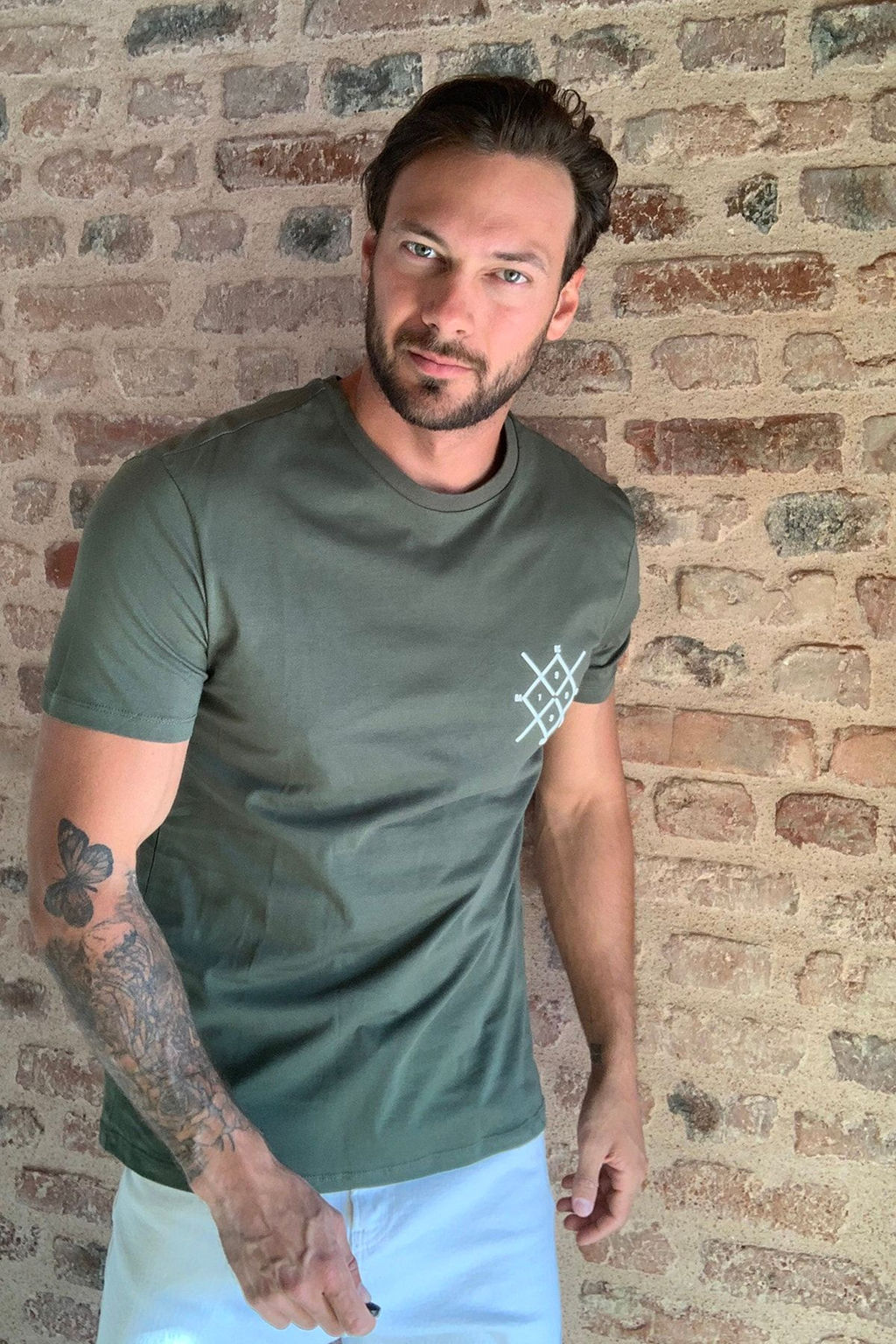 TRENDYOL MAN Lacivert Regular/Normal Kesim Logo Bask?l? %100 Pamuklu K?sa Kol T-Shirt TMNSS20TS0984 - Trendyolmilla фото 3