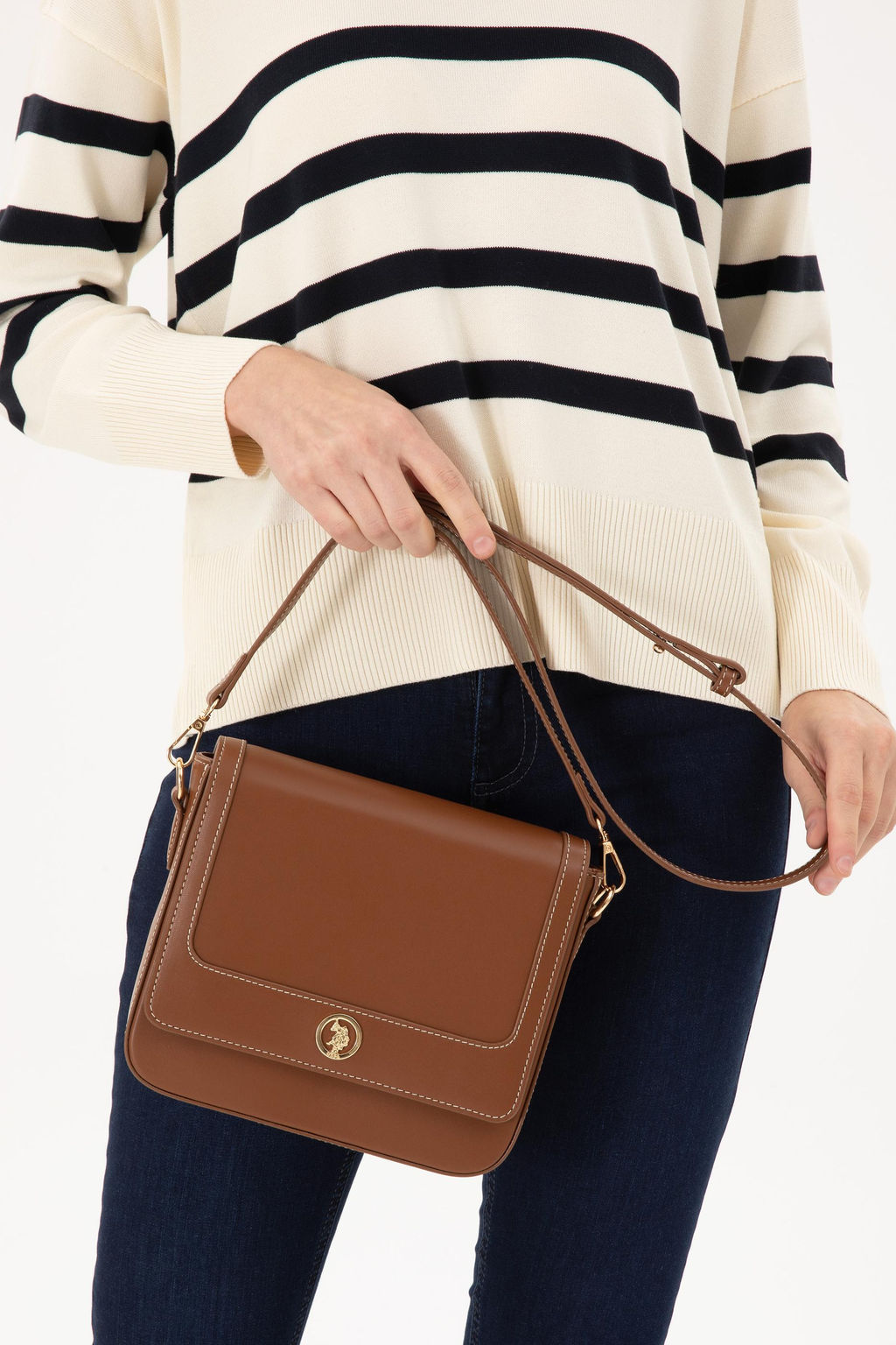 Женская светло-коричневая сумка через плечо Неожиданная скидка в корзине - U.s. polo assn фото 2