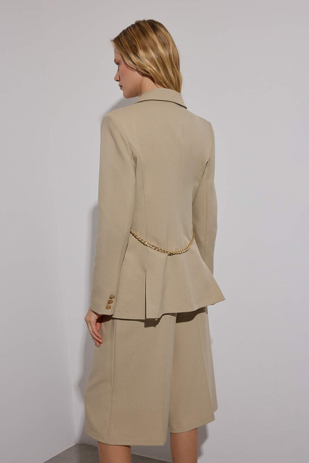 Limited Edition Vizon Zincir Aksesuarl? Regular Astarl? Dokuma Blazer Ceket TWOAW26BC00021 - Trendyolmilla фото 5