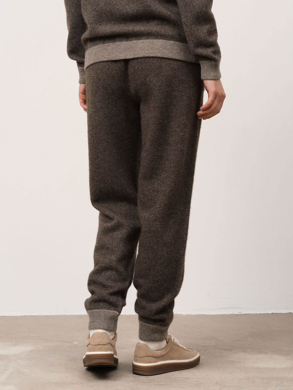 Брюки женские из пуха яка 10025 серые