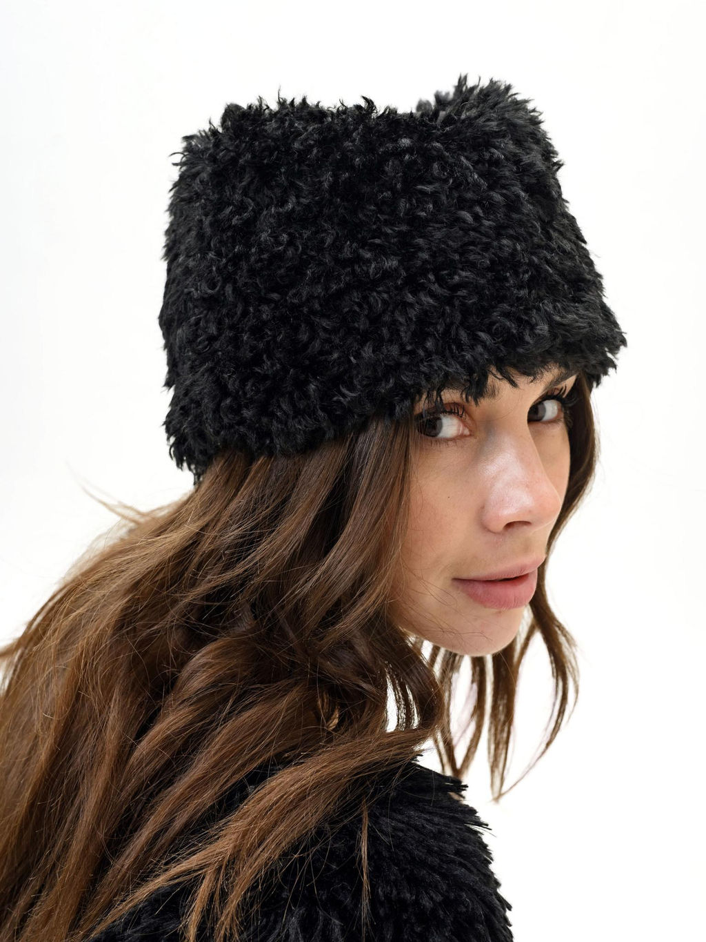 П26-18 Пилотка барашек черный