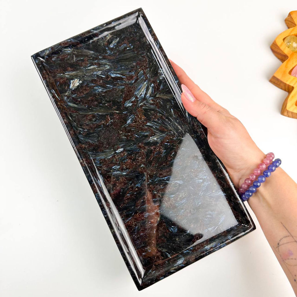 Блюдо из Арфведсонита (Нуумит) - Радуга самоцветов фото 4