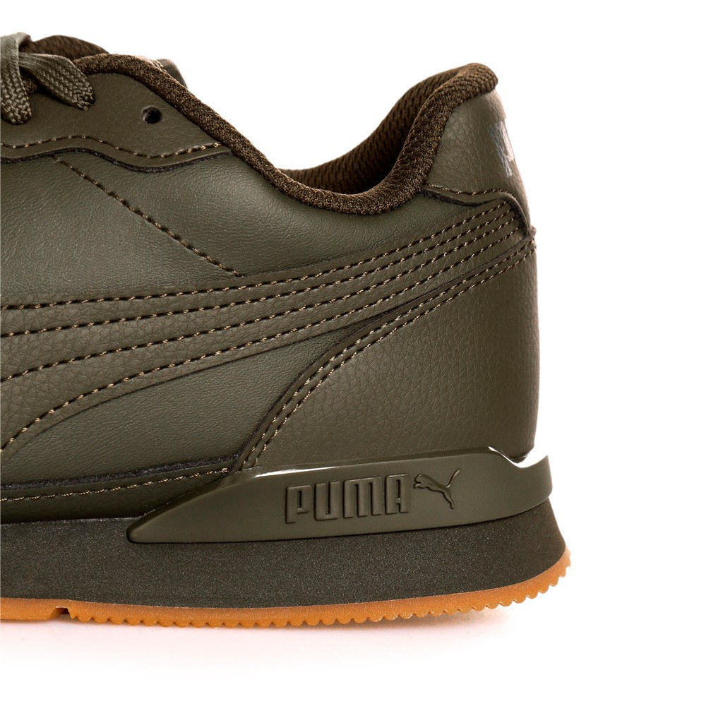 Кроссовки взрослые