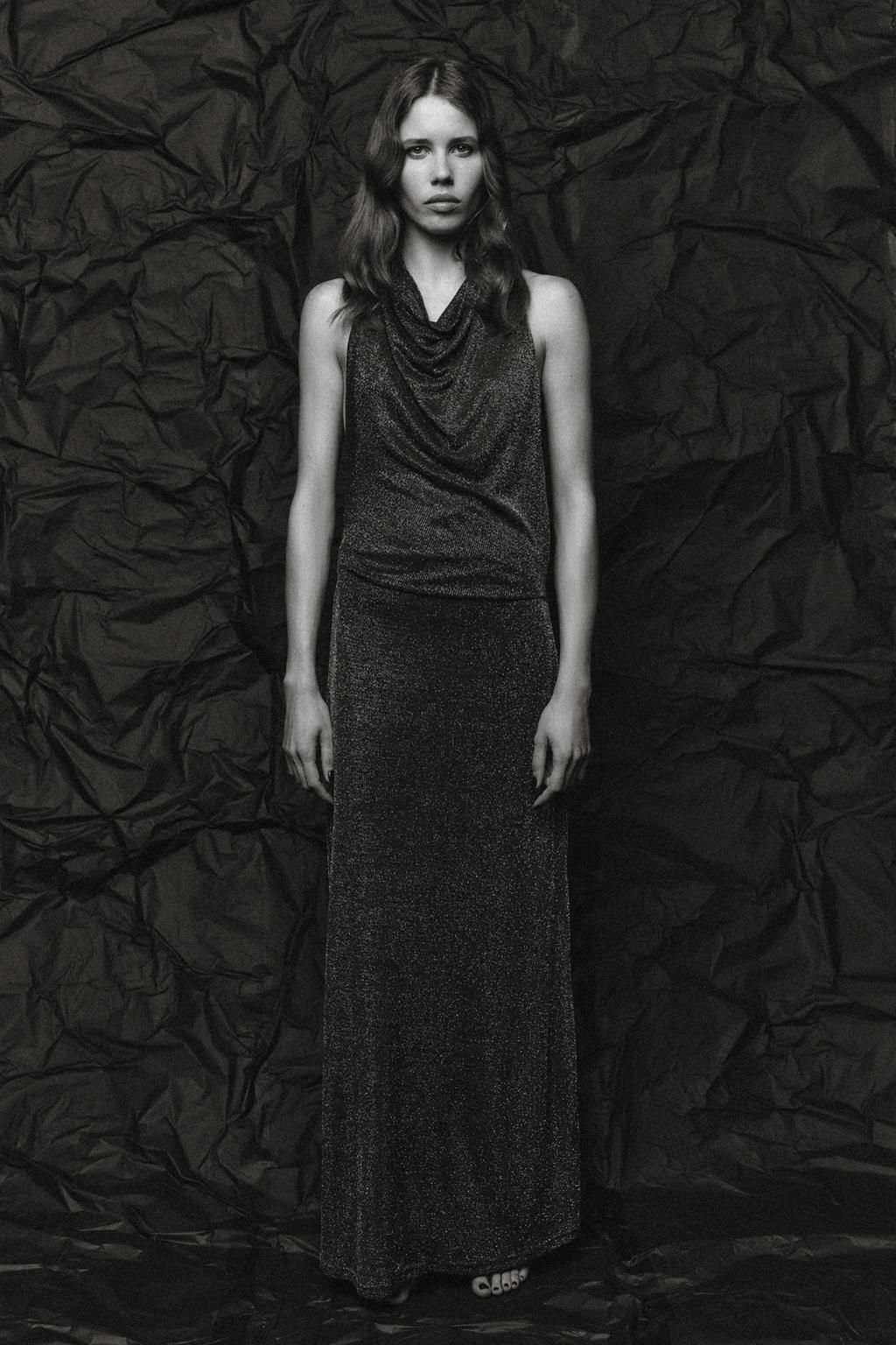 METALLIC THREAD OPEN BACK MAXI DRESS - Zara фото 2