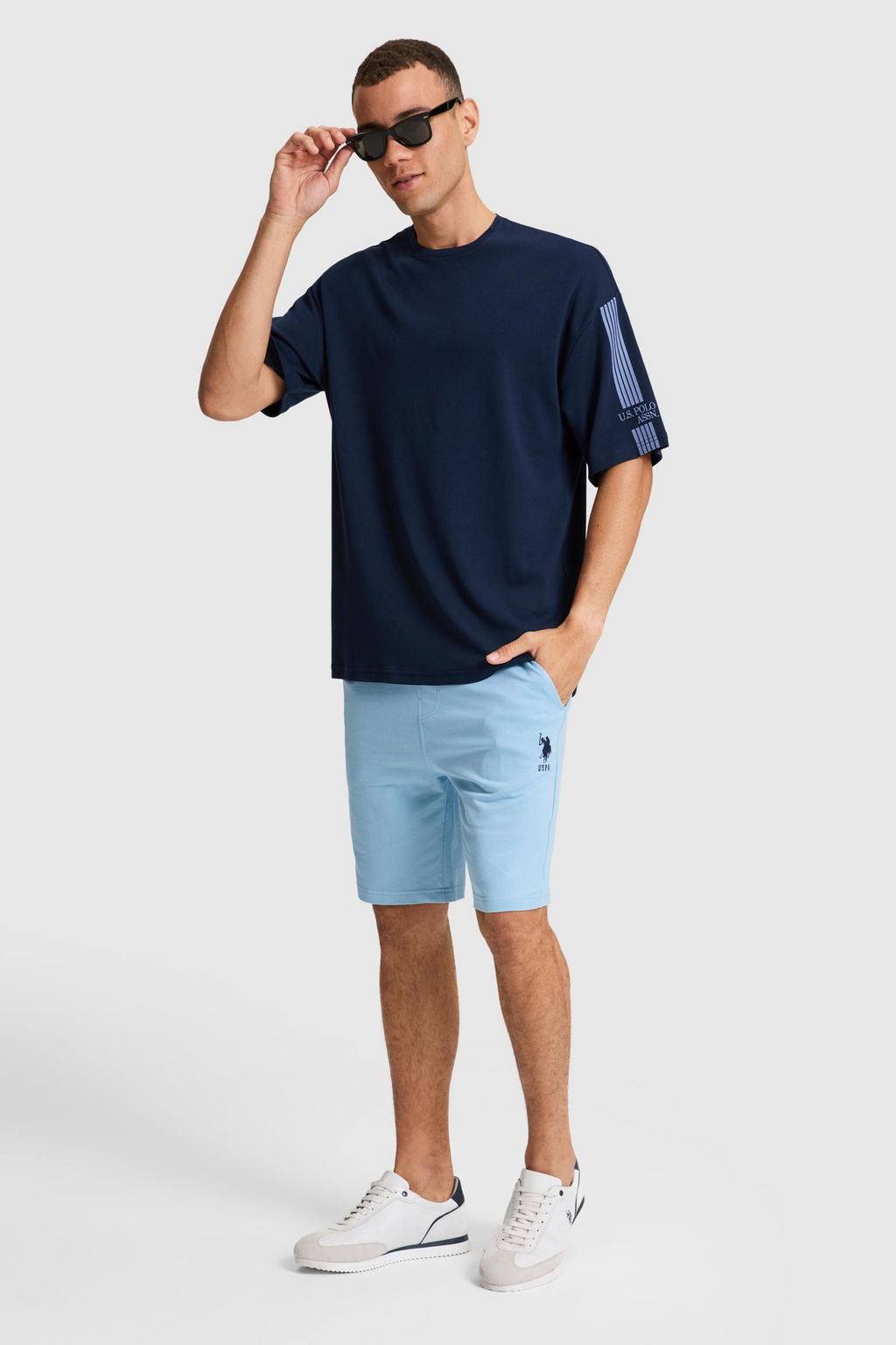 Erkek Lacivert Comfort Fit Bisiklet Yaka Ti__rt