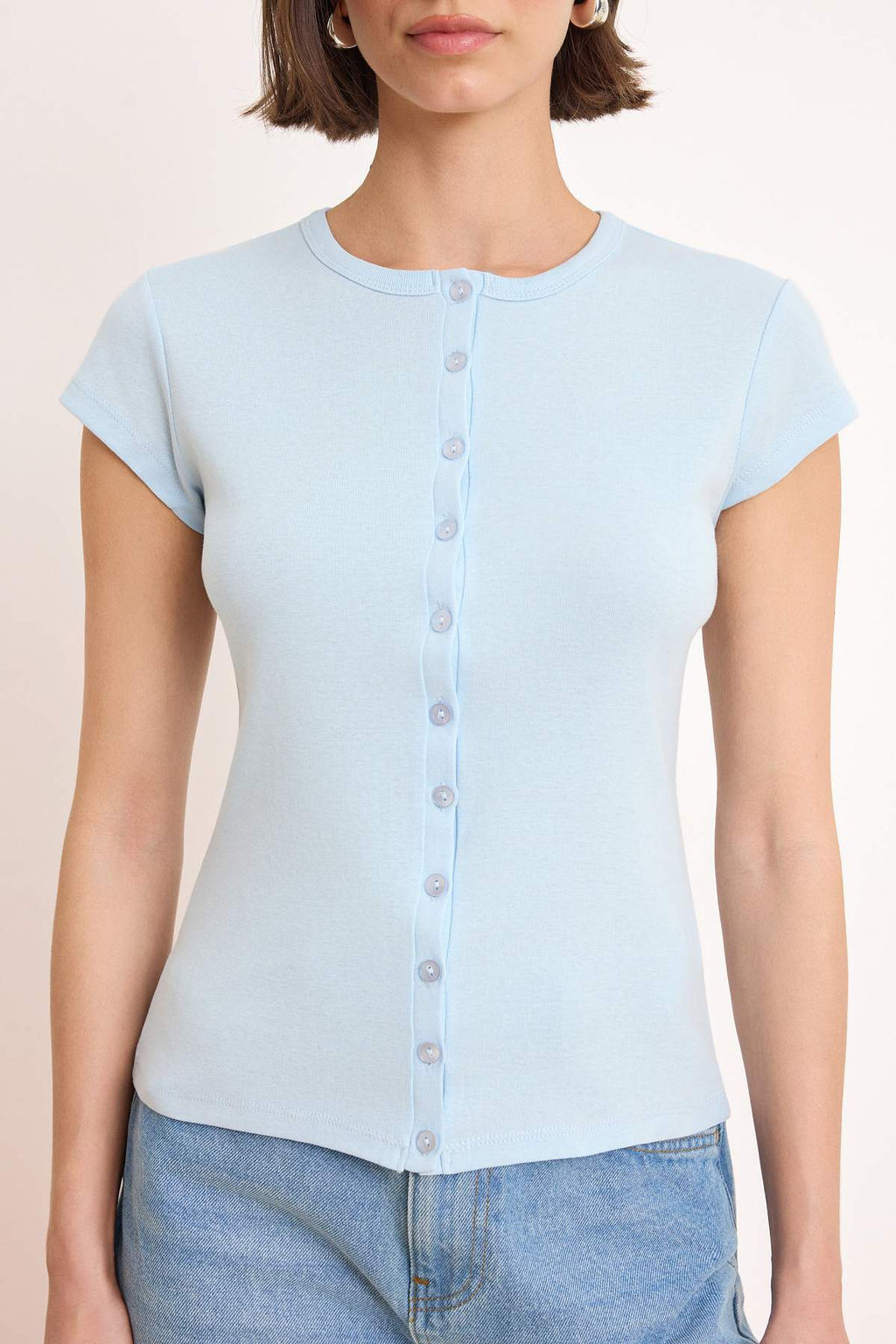 Trendyolmilla Siyah Dugmeli Fitted/Vucuda Oturan Orme Bluz TWOSS25BZ00281 фото 26