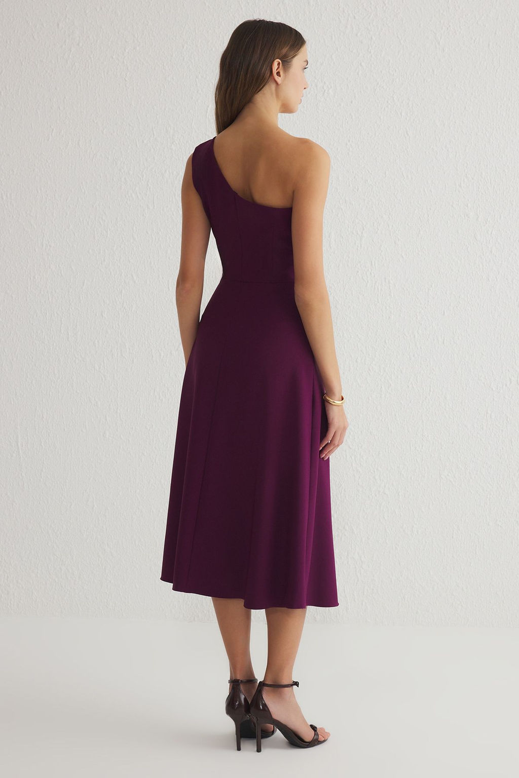 TRENDYOLMILLA Siyah Etegi Belden Ac?lan Tek Omuz Midi Dokuma Elbise TWOSS25EL00273  фото 10