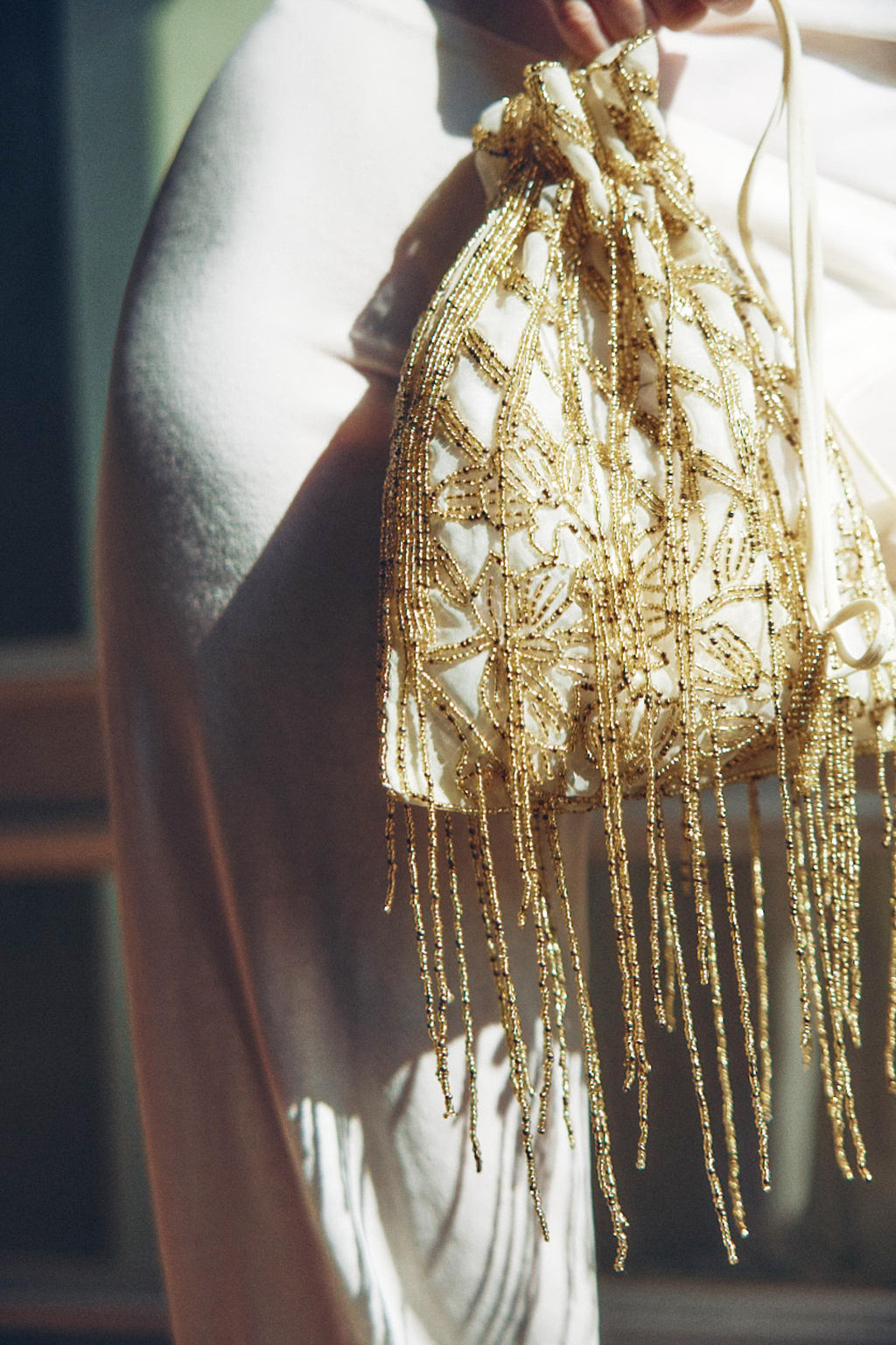 SACA FRUNCIDO LENTEJUELAS / Dorado - Zara фото 3