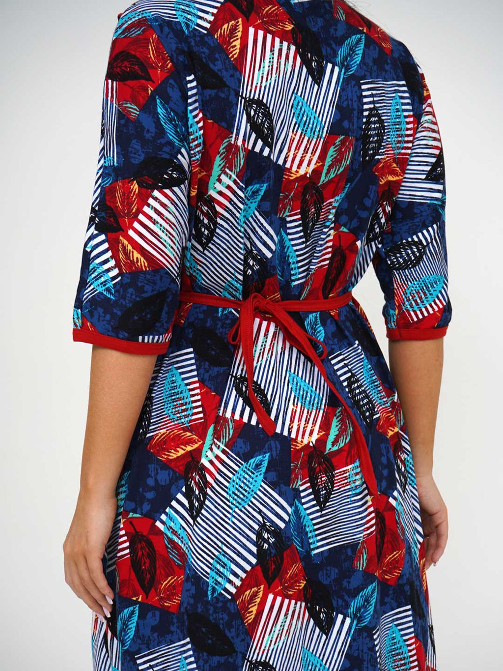 Халат женский, цвет синий красный