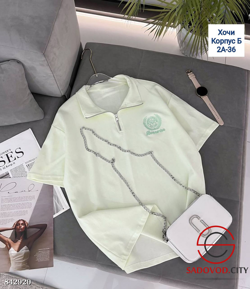 Футболка женская на полузамке