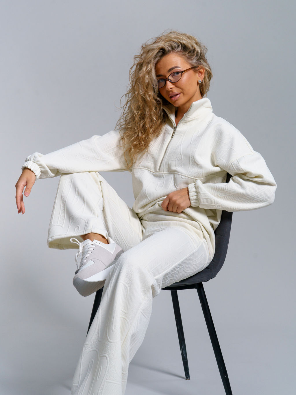 977 Костюм "Молочный"