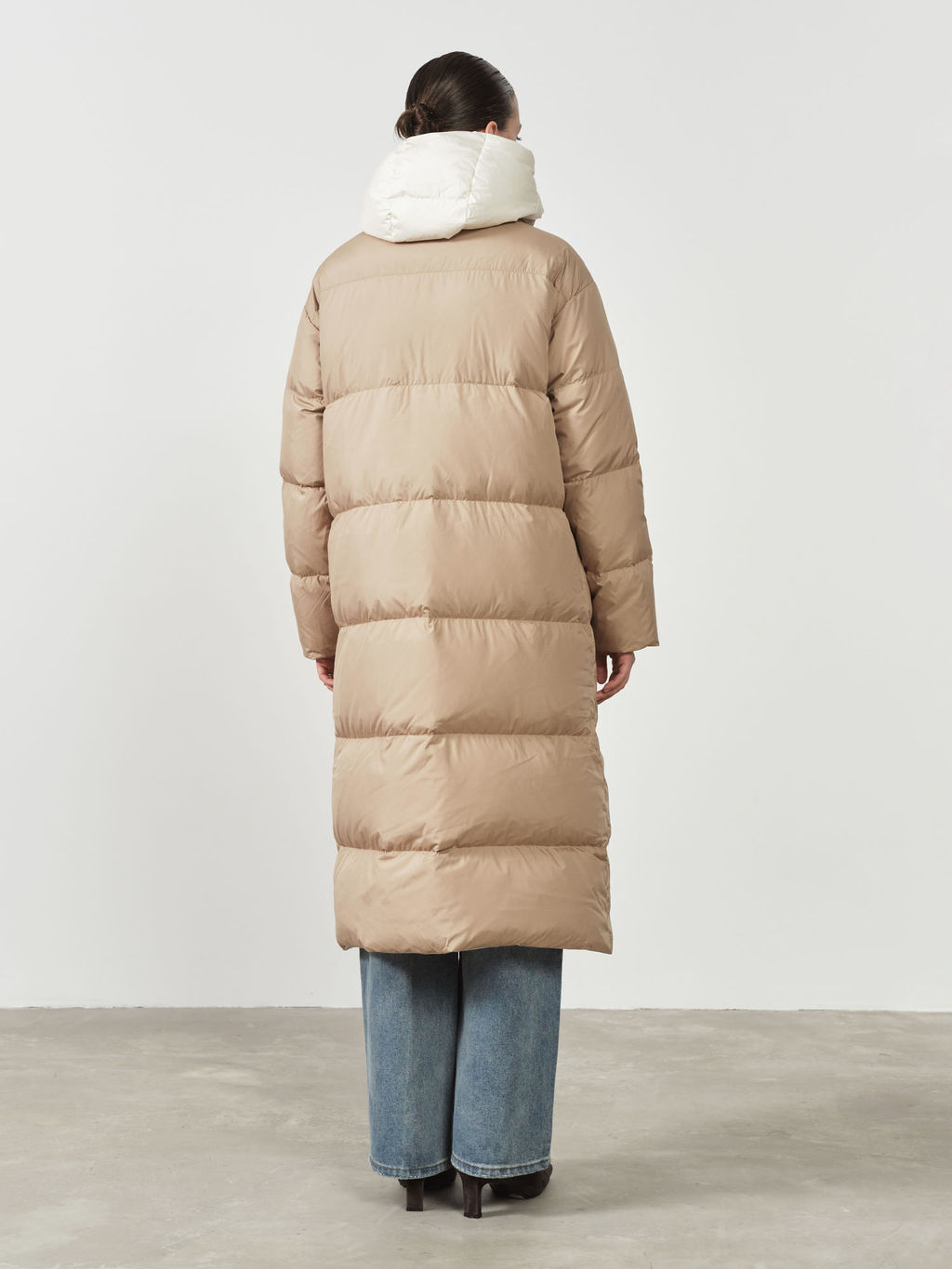 Пальто пуховик 32005 бежевый