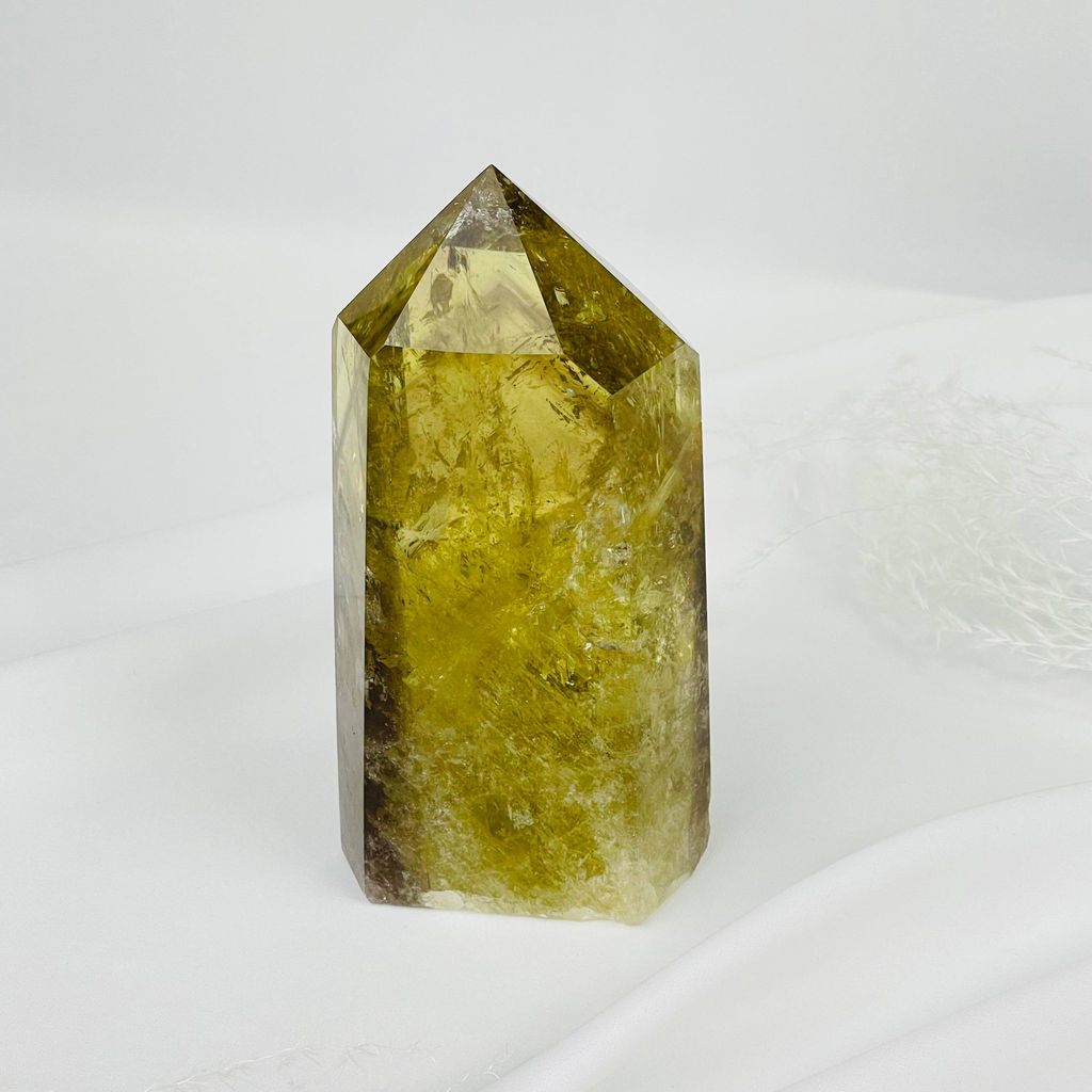 Кристалл Цитрина