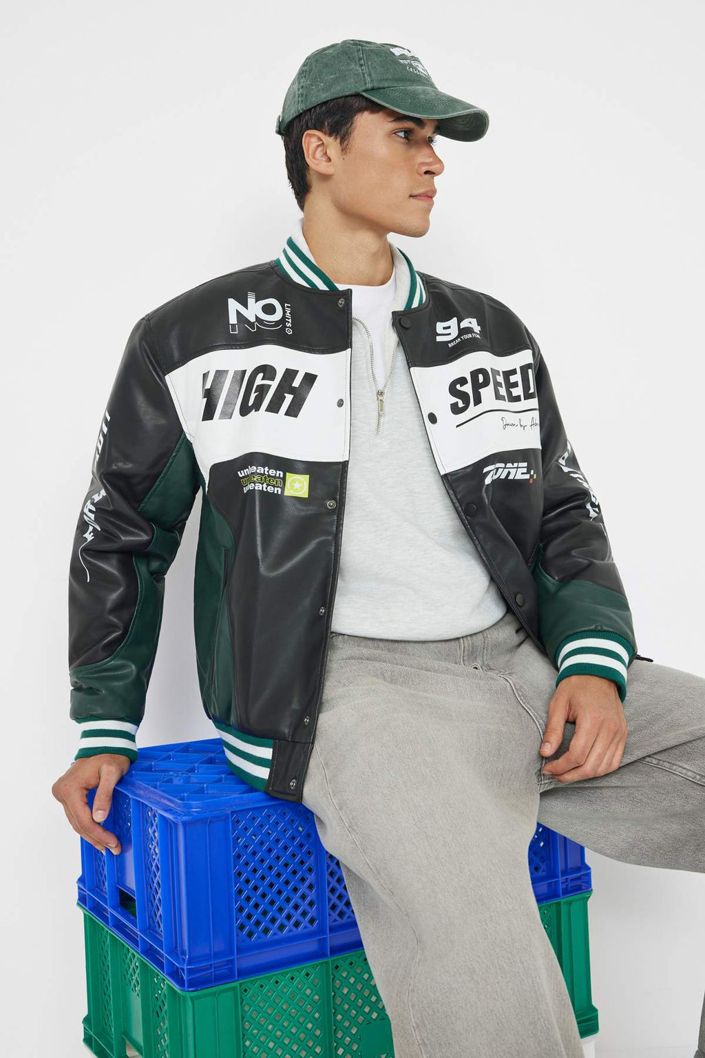 Teen Siyah Fitted Erkek %100 PU Suni Deri Motorcu Mont TMNAW26MO00012