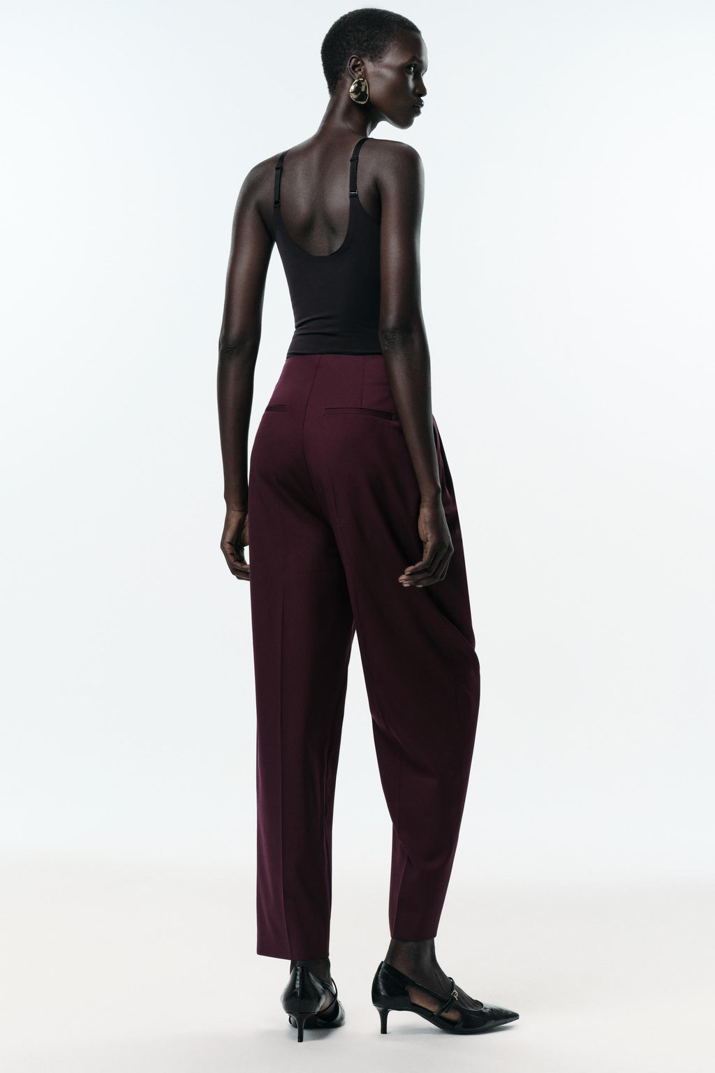 PAPER BAG TROUSERS WITH DARTS - Zara фото 5