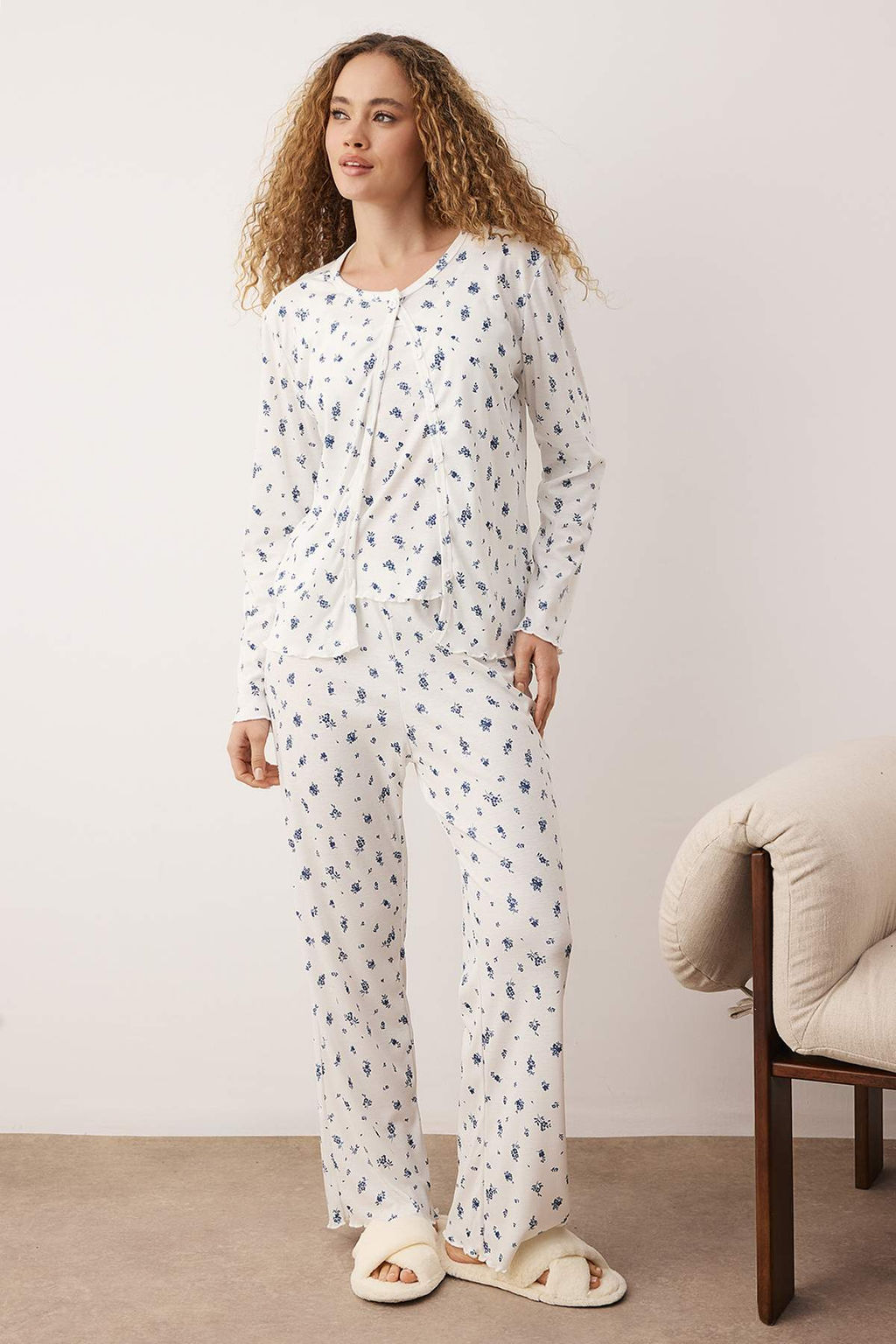 Siyah-Beyaz Bask?l? Kaskorse Orme Pijama Tak?m? THMAW26PT00179