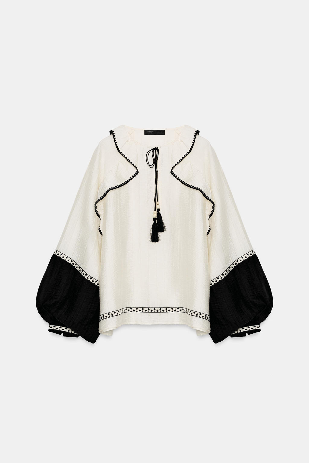 BLUSA VOLUMEN VOLANTES / Crudo / Negro - Zara фото 7