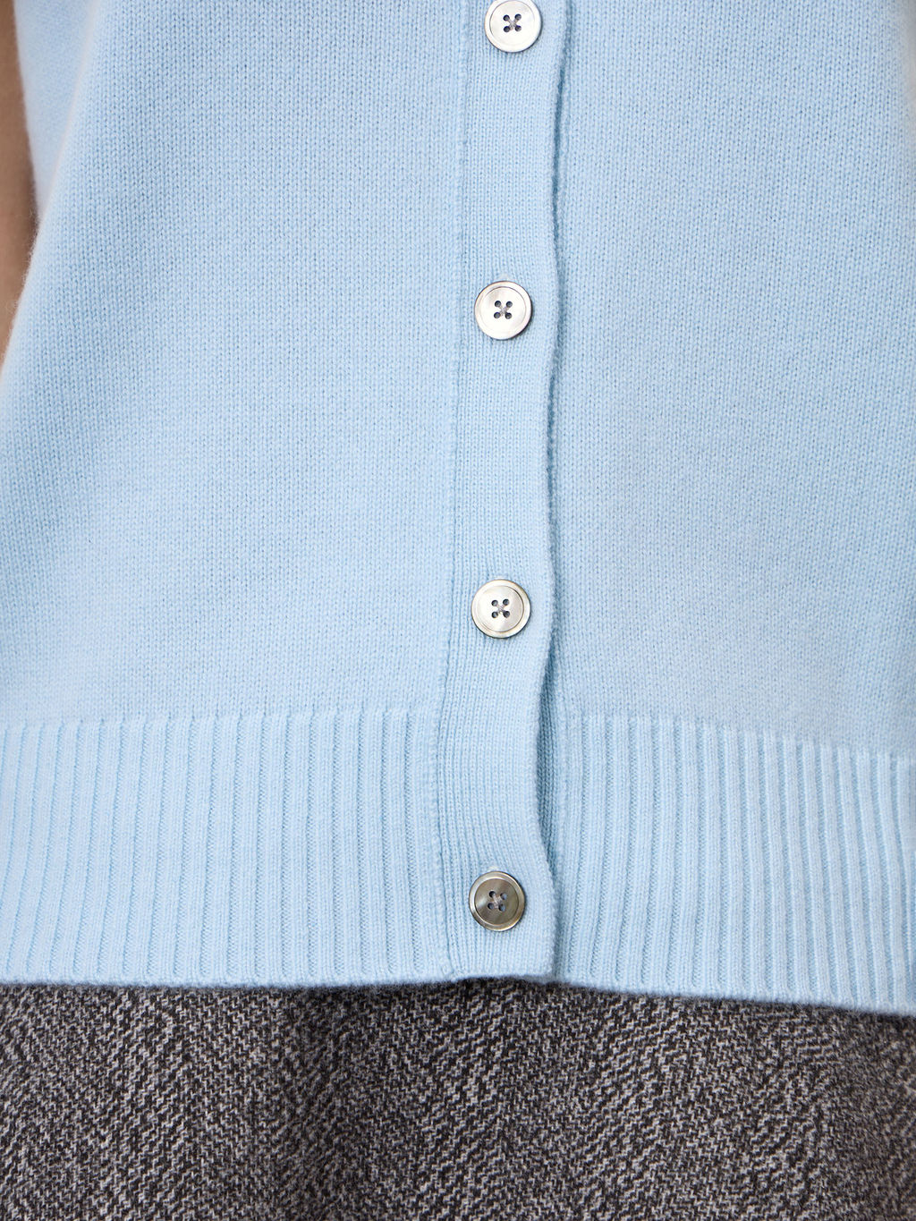 Джемпер женский из кашемира 7004 голубой