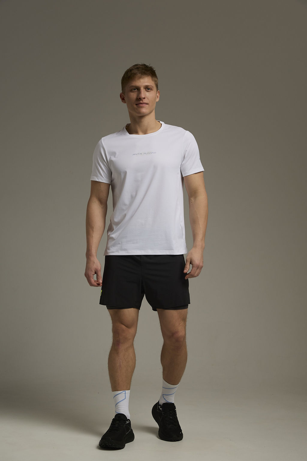 Шорты текстильные Черный RACING CHALLENGE Woven Shorts - Anta фото 2