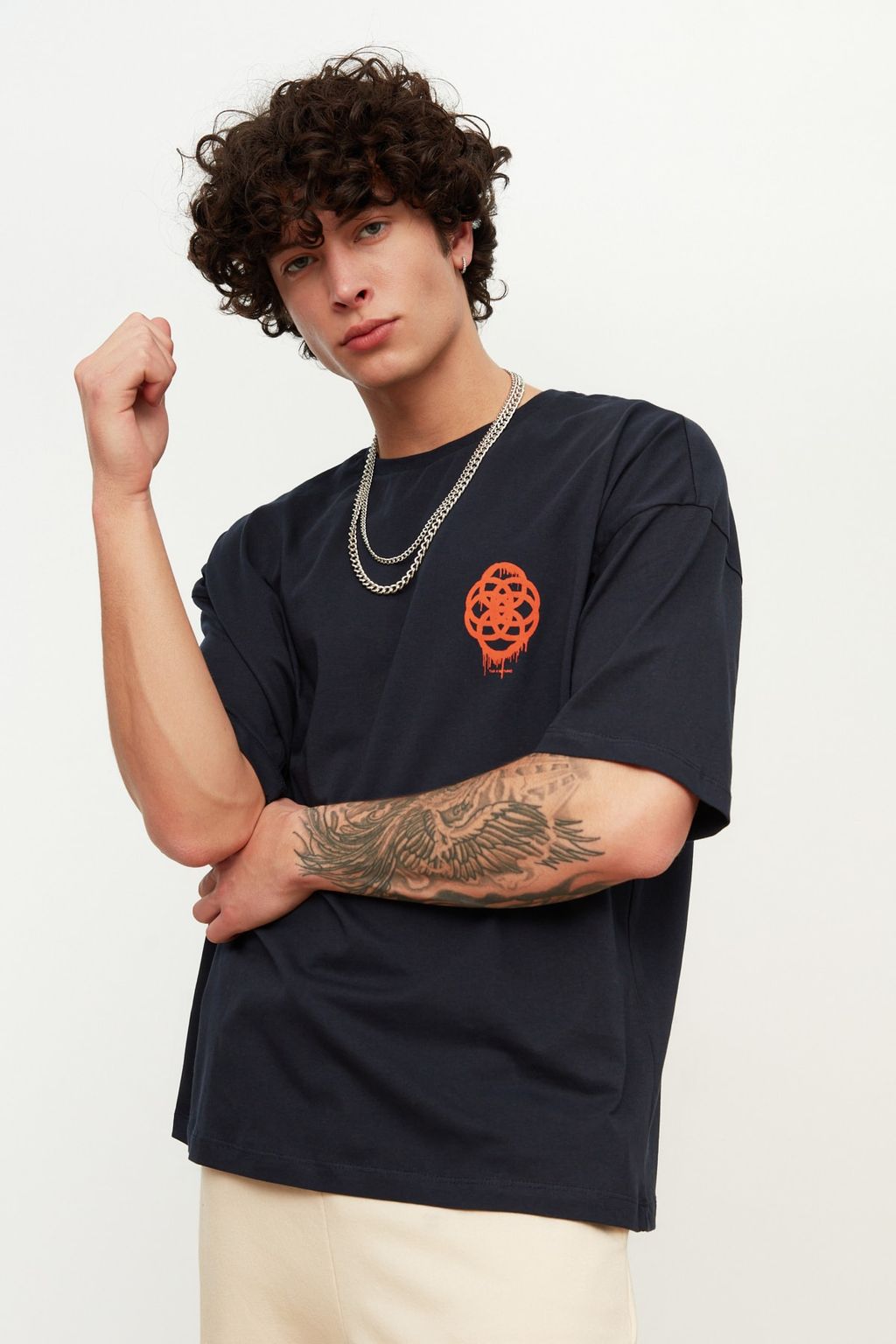 TRENDYOL MAN Lacivert Oversize/Genis Kesim Geometrik Bask?l? %100 Pamuklu T-Shirt TMNSS21TS1062 - Trendyolmilla фото 2