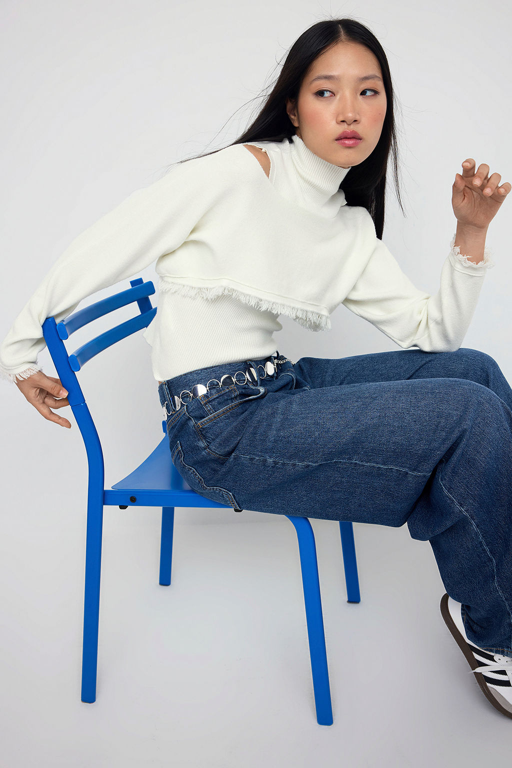 Teen Ekru 2li Yumusak Dokulu Ustu Crop Puskullu- Ici Fitted Triko Kazak-Bluz Tak?m TWOAW26KZ00011