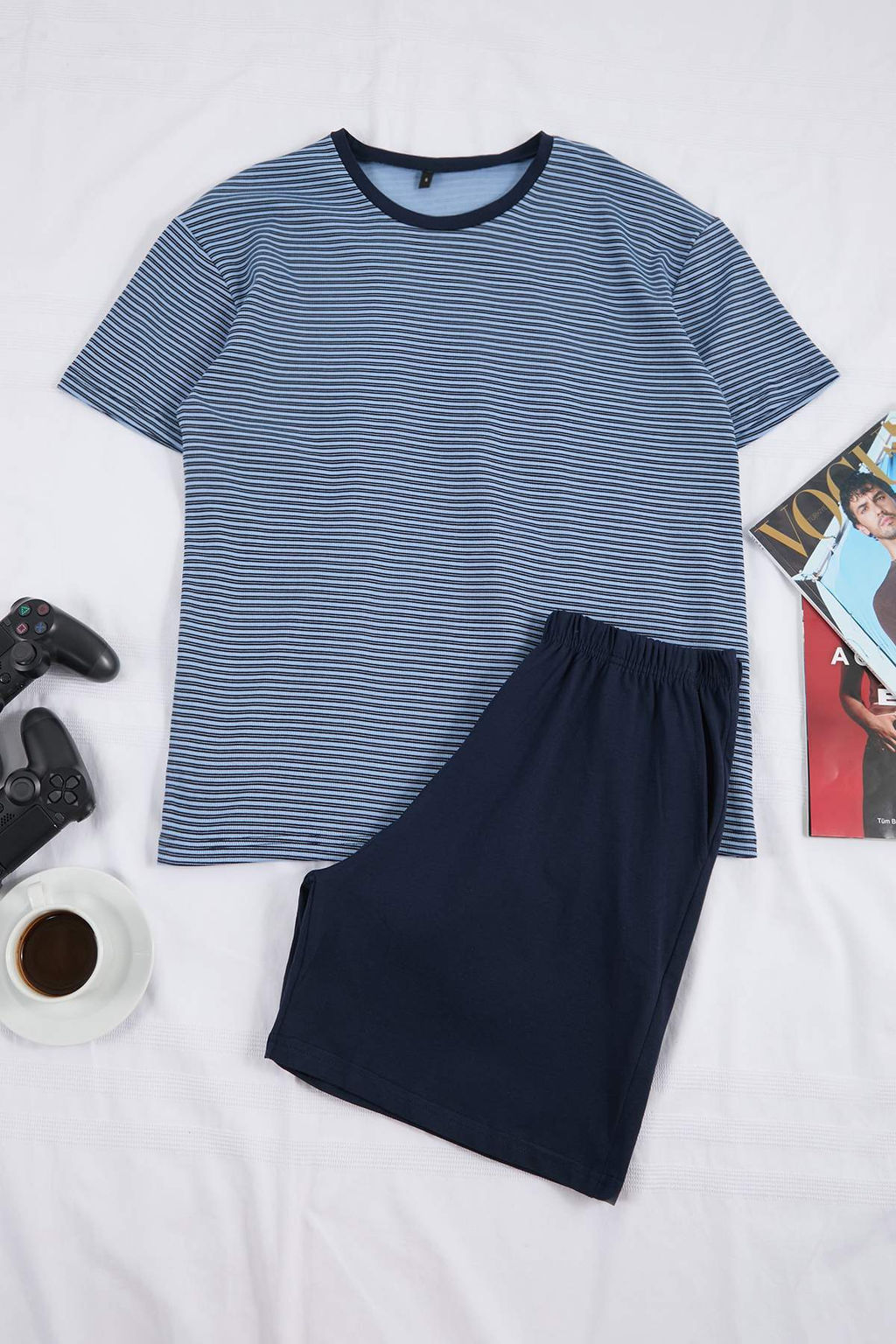 Lacivert Regular Fit Cizgili Pamuklu Pijama Tak?m? TMNSS26PT00015