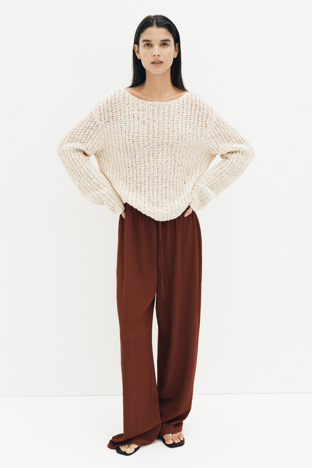 Pantal?n texturizado con cord?n de ajuste - H&m фото 4