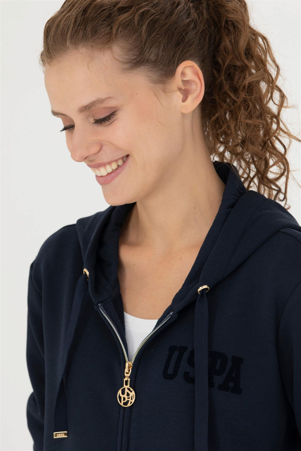 Женская темно-синяя толстовка с капюшоном Неожиданная скидка в корзине - U.s. polo assn фото 2