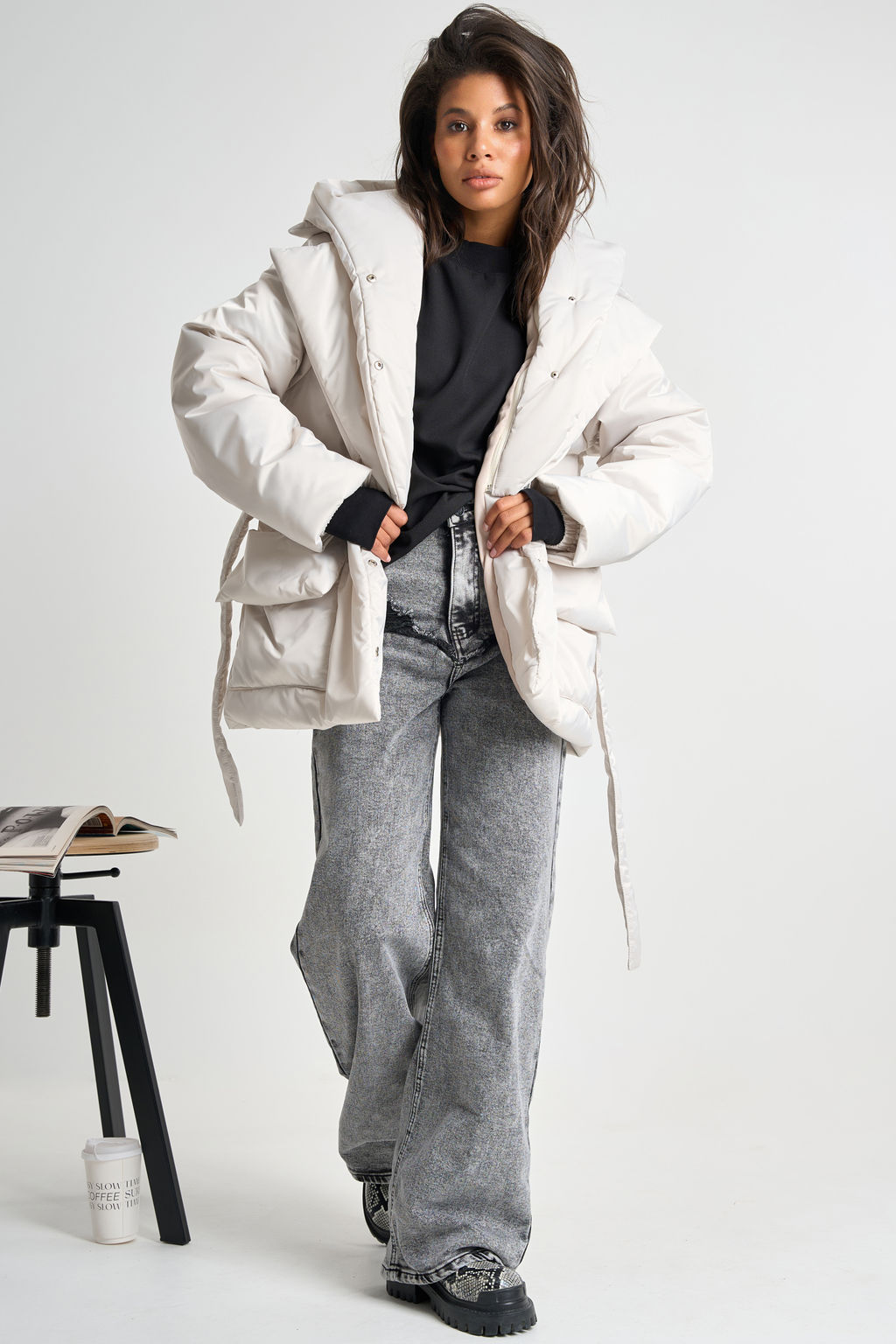 Куртка утепленная со съемным капюшоном жемчужная