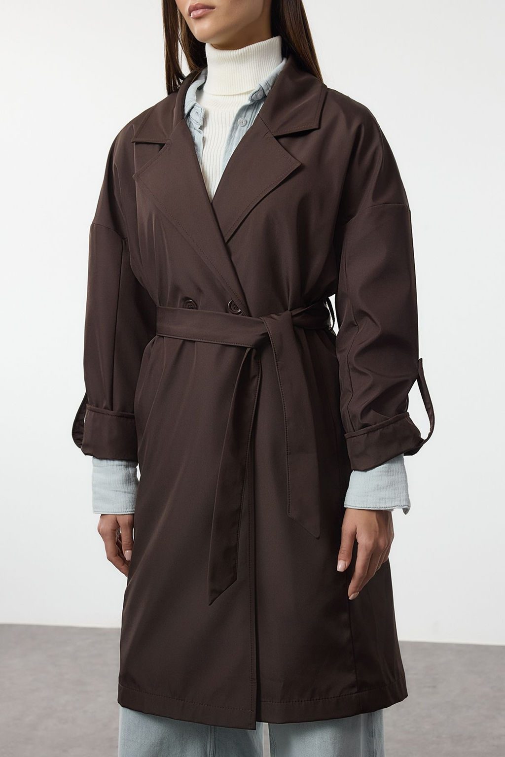 Trendyolmilla Bej Oversize Kusakl? Su Itici Uzun Trenckot TWOAW24TR00019  фото 23