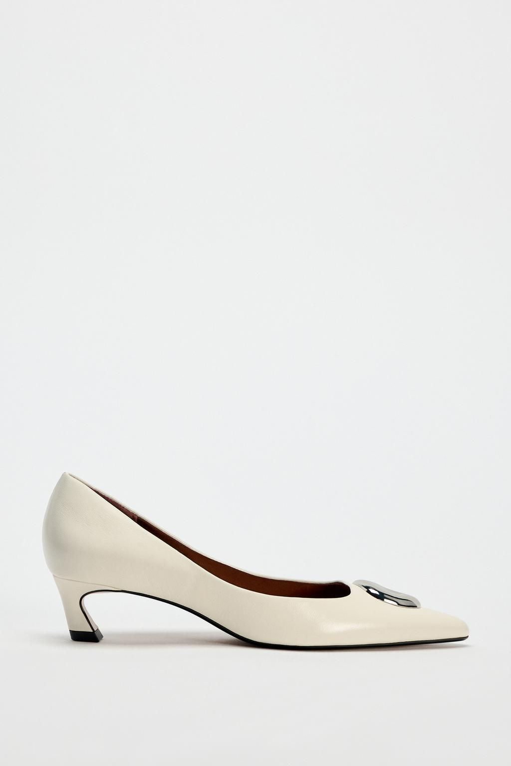 LEATHER HEELS WITH METAL PLATE DETAIL - Zara фото 2
