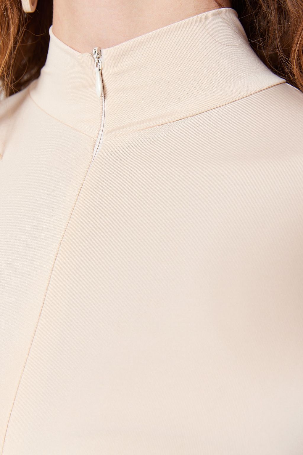 Tas Fermuarl? Dik Yaka Fermuarl? K?sa Kollu Esnek C?tc?tl? Orme Body TWOAW21BD0009