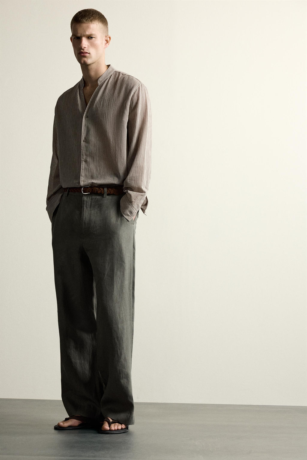 CAMISA FLUIDA RELAXED FIT / Rayas marrones
