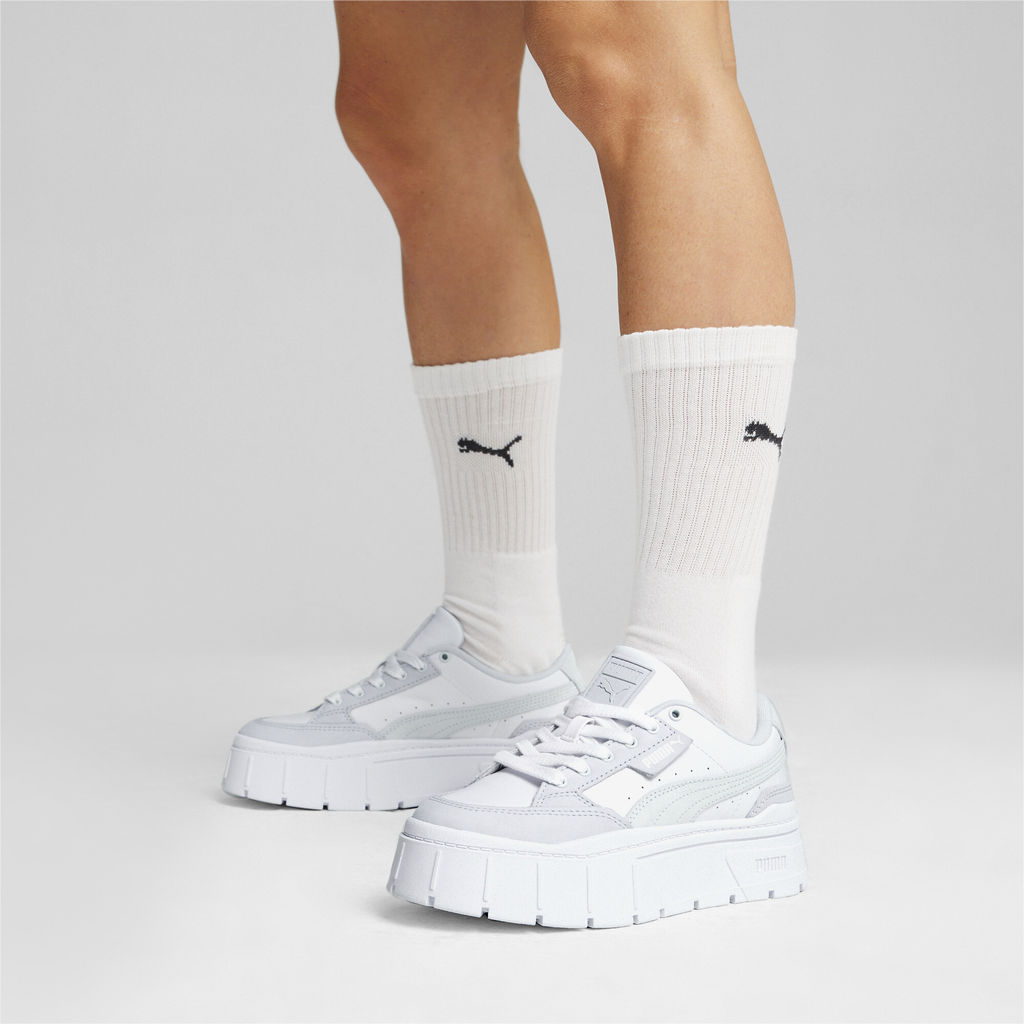 Кроссовки женские