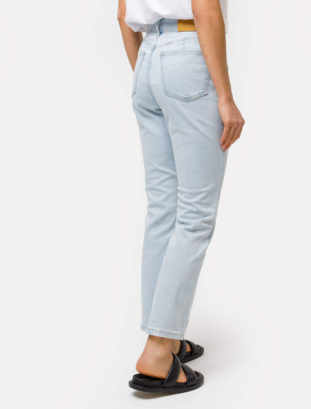 Джинсы Vilatte Mom-fit из денима голубые  фото 4