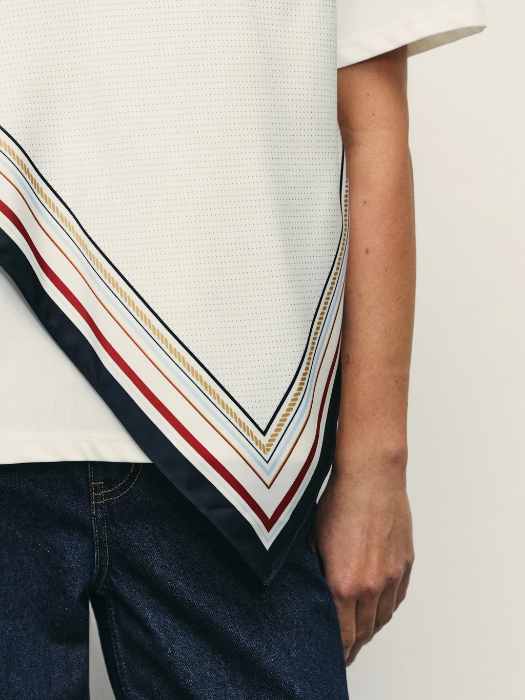 Футболка из хлопка с декоративной деталью / Zarina  фото 7