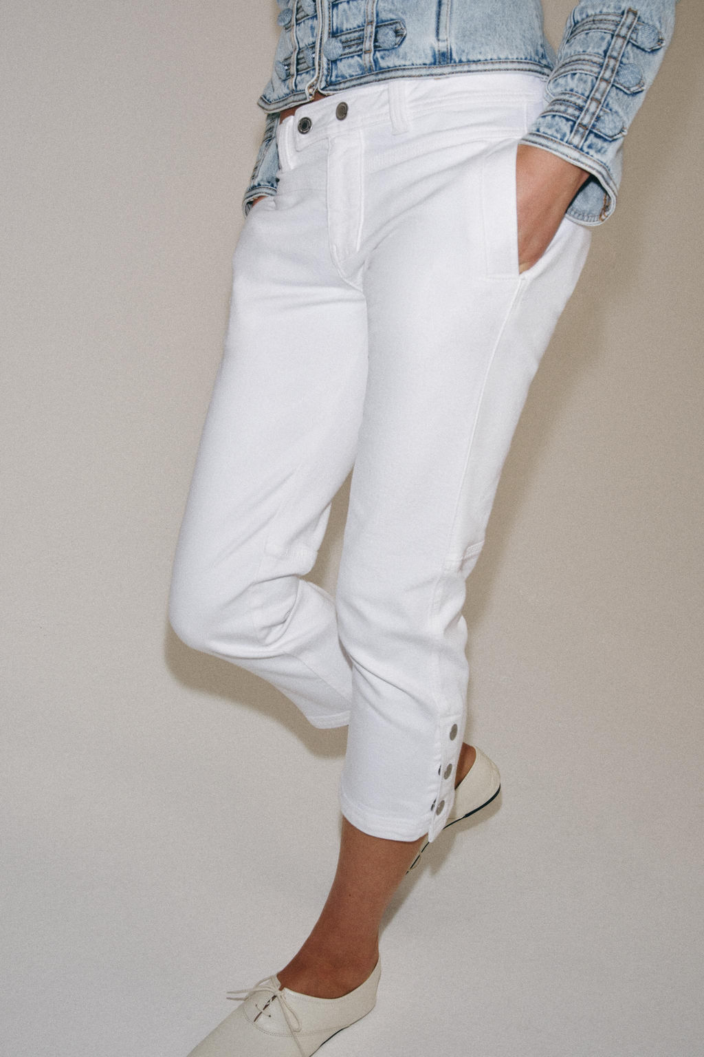 JEANS ZW COLLECTION CAPRI TIRO MEDIO / Blanco - Zara фото 4