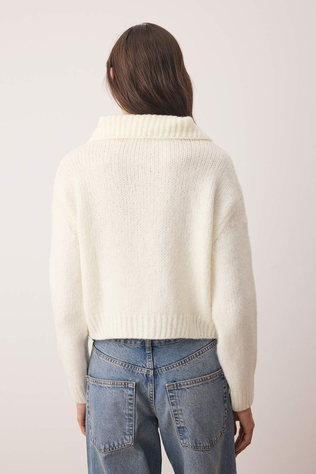 Mavi Oversize/Genis Kal?p Crop Triko H?rka TWOAW26HI00179 - Trendyolmilla фото 12